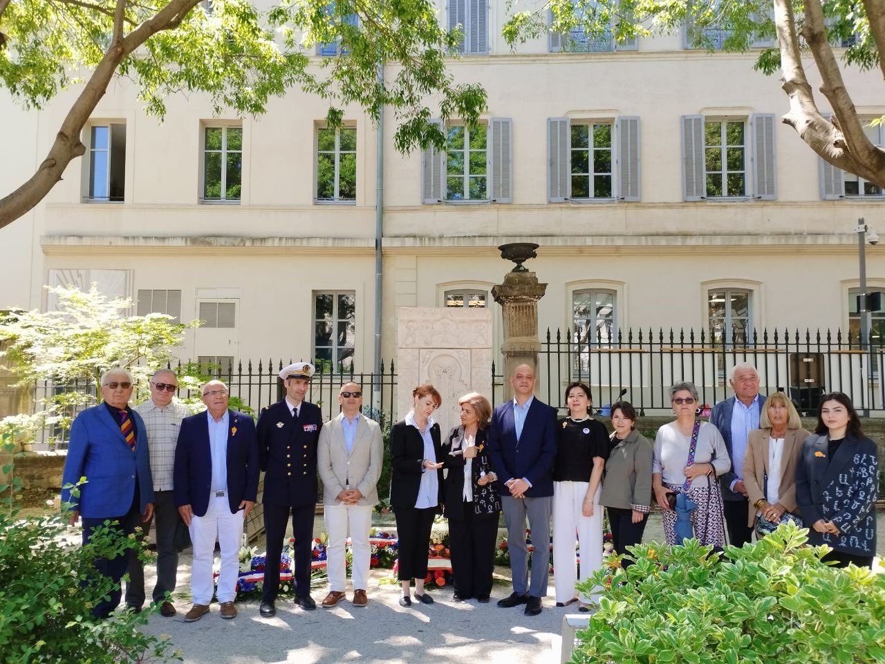 Cérémonie au square Perdiguier