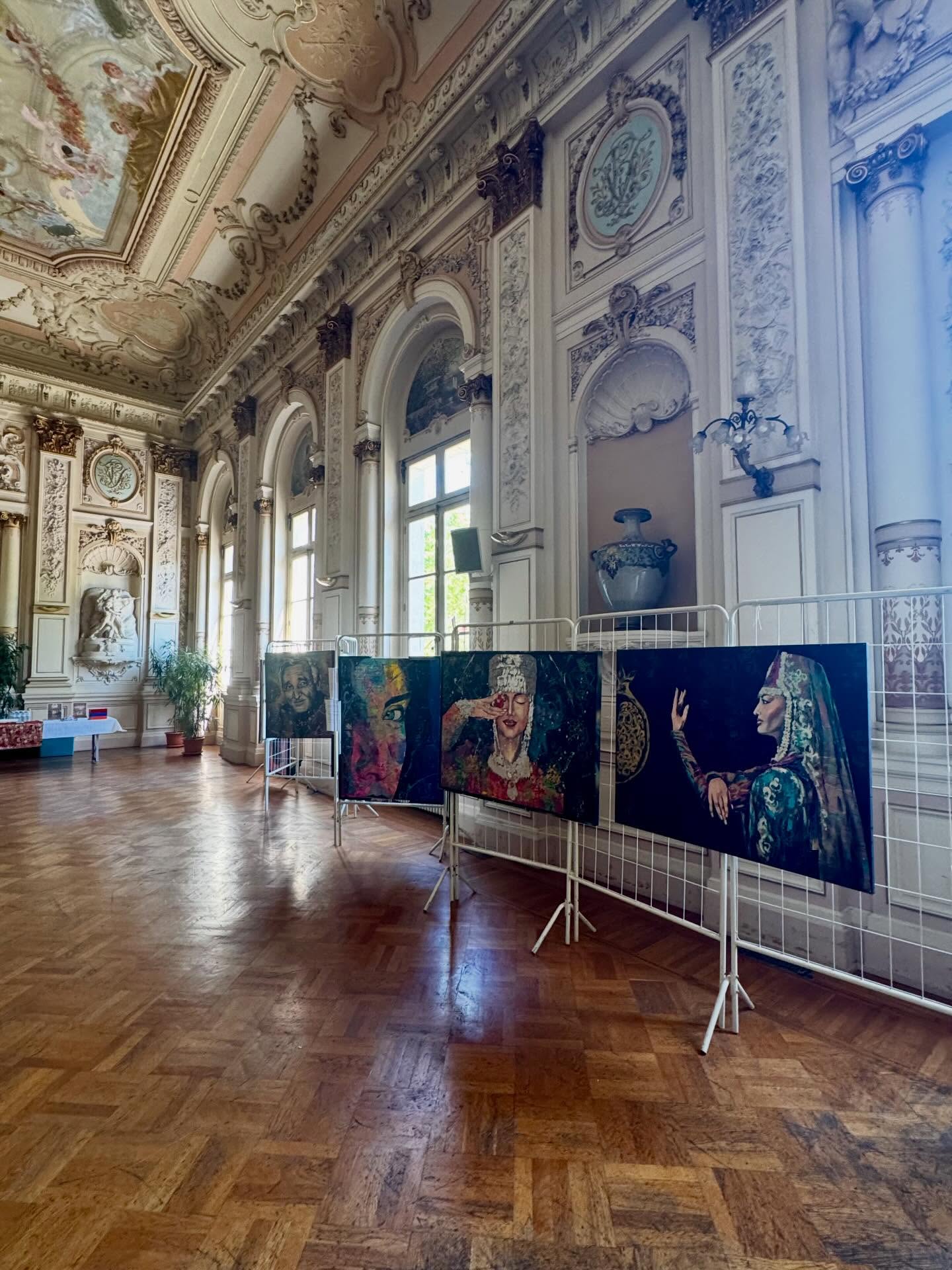 Exposition